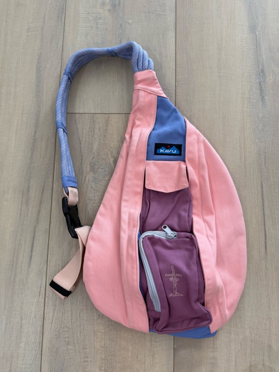 Kavu Handbags - Kavu Pink, Purple & Blue Sling Crossbody